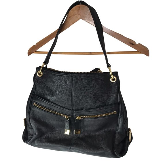 NWOT Michael Kors Black Leather Bag Shoulder Bag Purse Gold Hardware Zipper